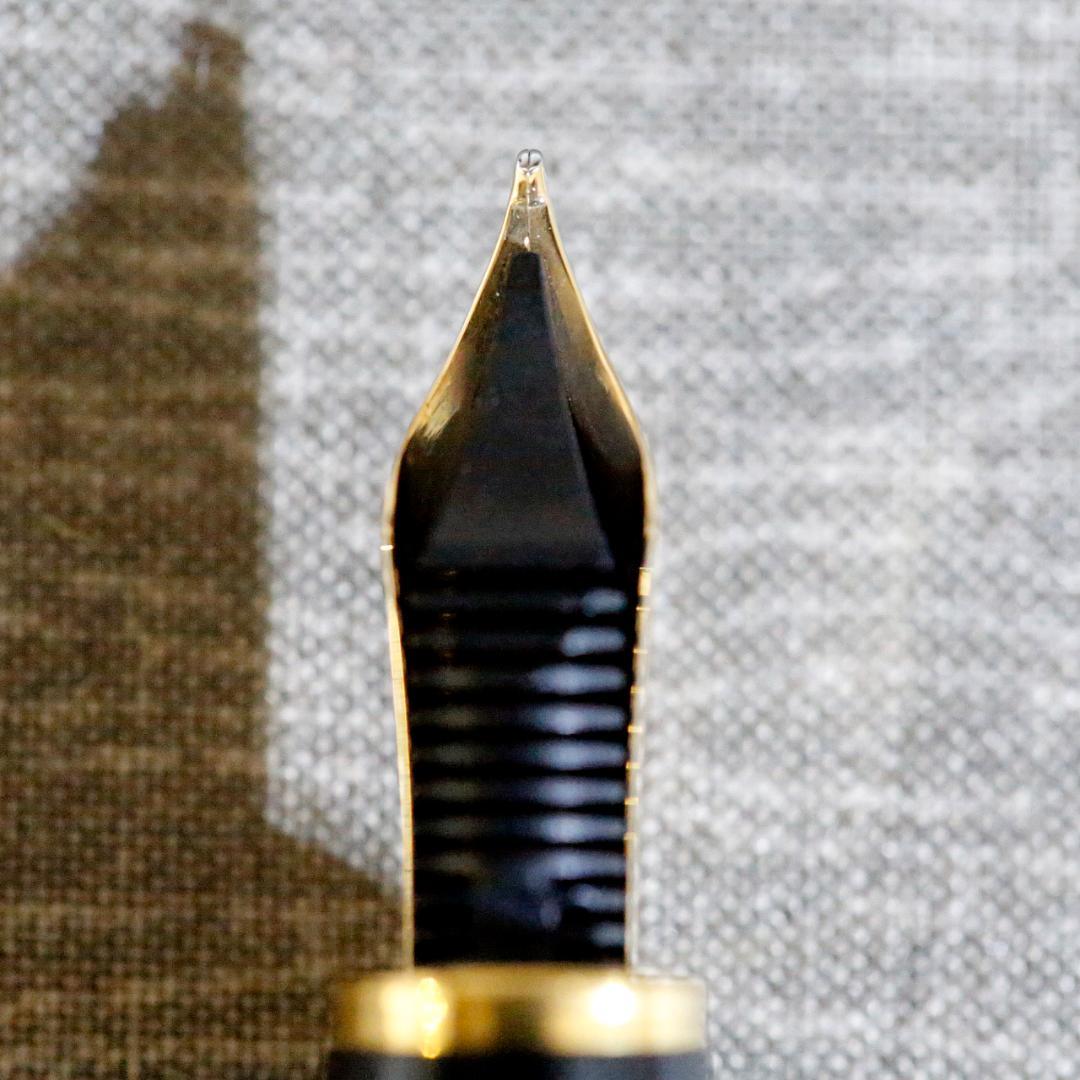 【極美品 送料込み】モンブラン 万年筆 ノブレス オブリージュ グリーン