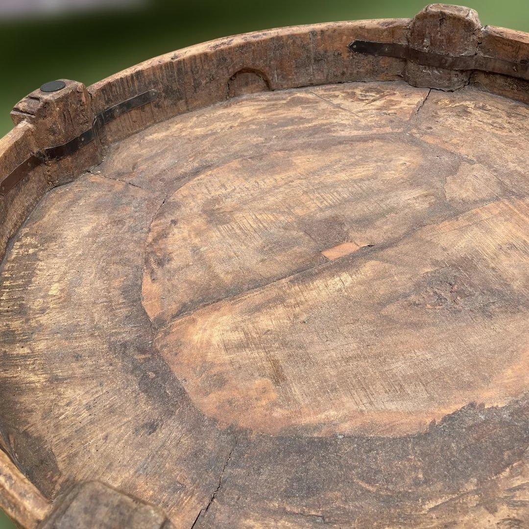 彫刻木製円形テーブル ガラス天板付き　アフリカ手彫りローテーブル　アンティーク