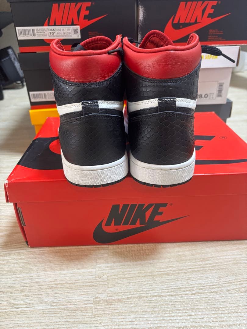 AIR JORDAN 1 HIGH OG \"SATIN RED\" サテンレッド