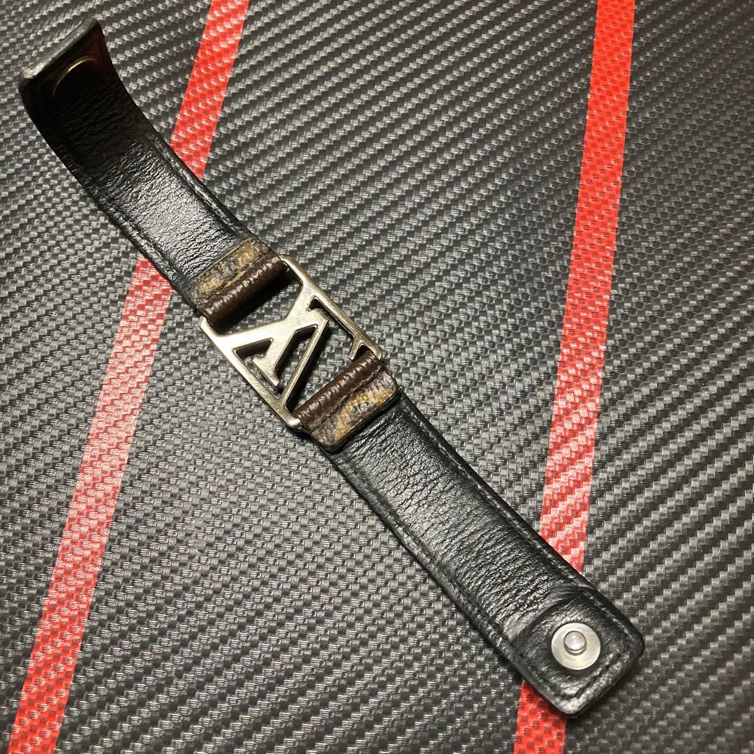 Louis Vuitton モノグラムレザーブレスレット