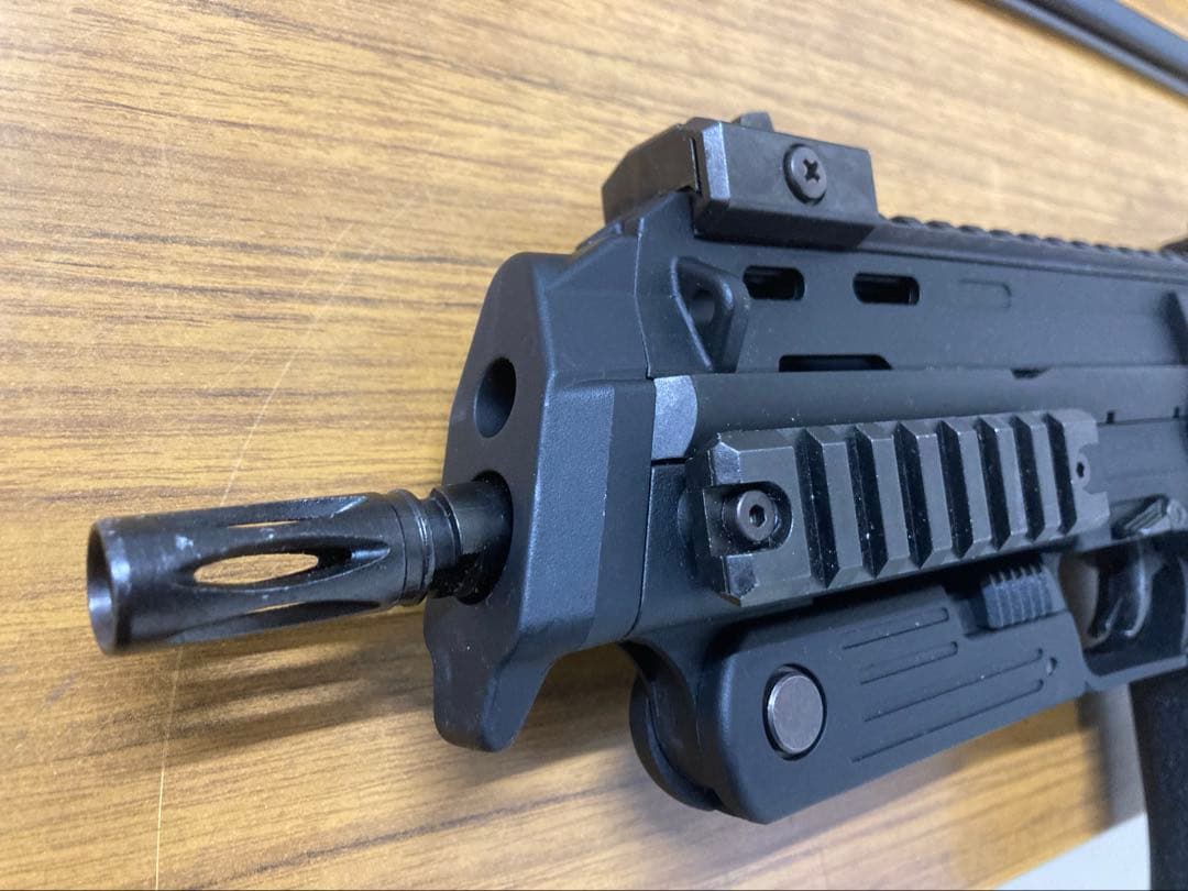 【オマケ付けます】東京マルイ 電動コンパクトマシンガン MP7A1
