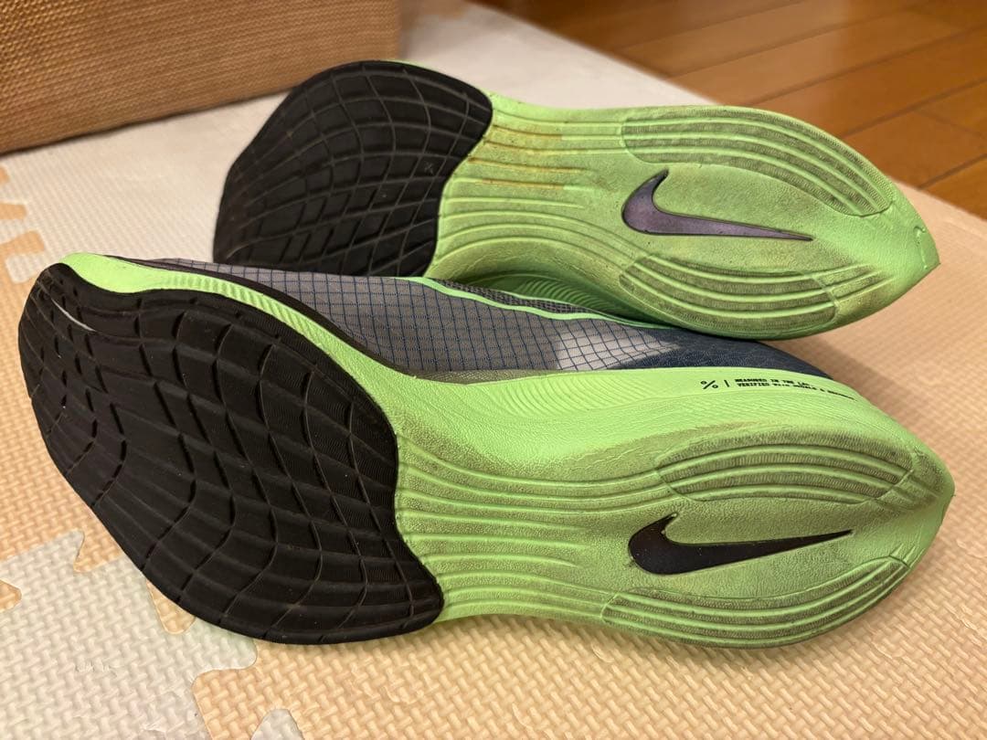 NIKE ランニングシューズ