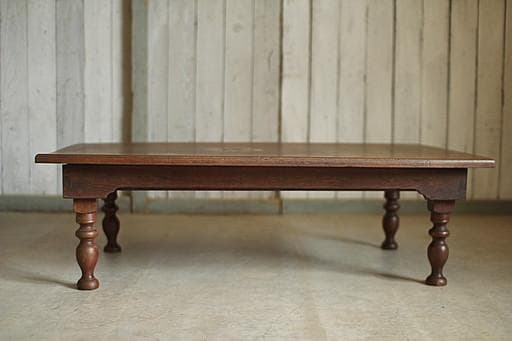 味のある木製の折り畳みテーブル　ちゃぶ台