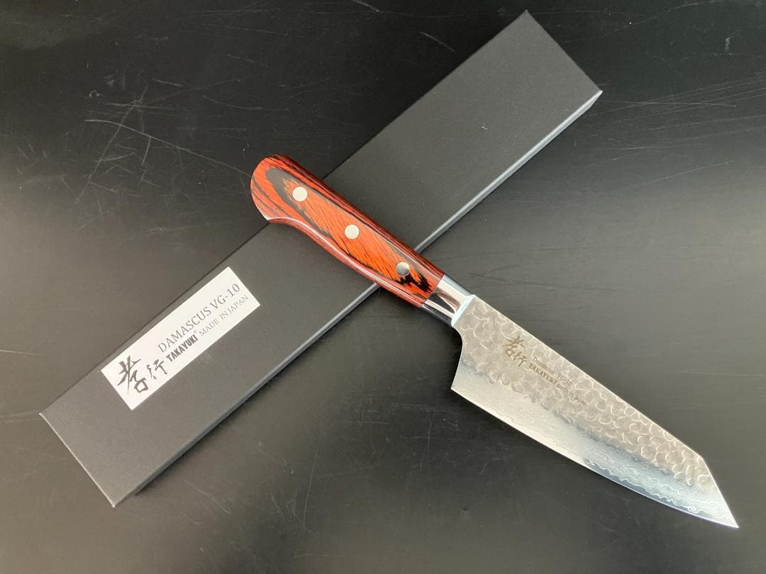 堺孝行　 ３３層槌目ダマスカス　洋包丁　剣型三徳 160mm
