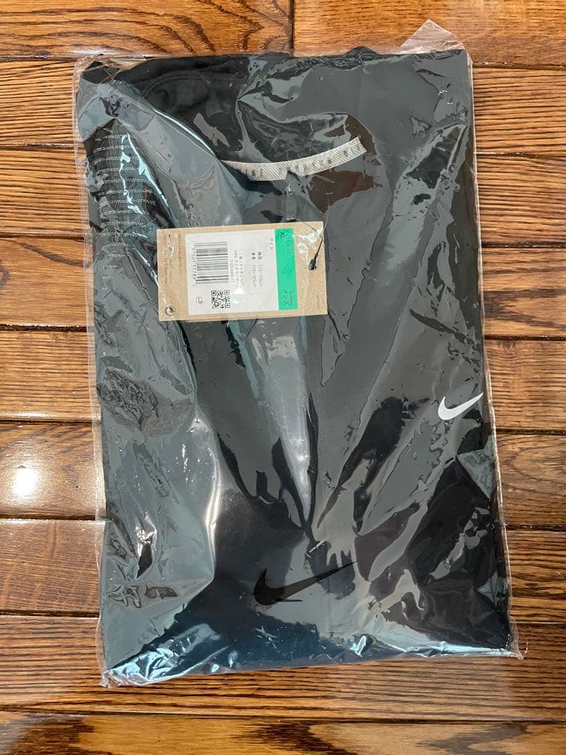 新品未使用　ナイキ エレメント ランニング ディビジョン　XLサイズ