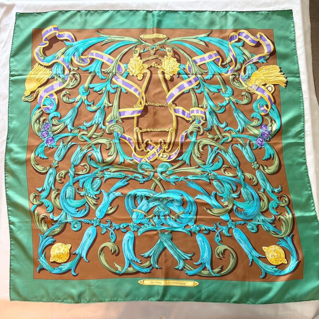 HERMES エルメス カレ90 スカーフ　LE MORS 馬具