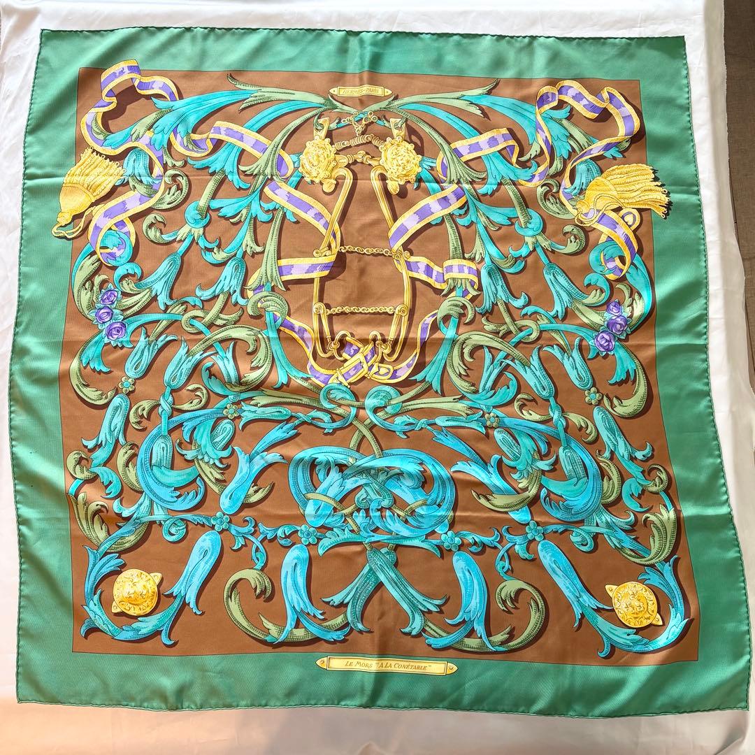 HERMES エルメス カレ90 スカーフ　LE MORS 馬具