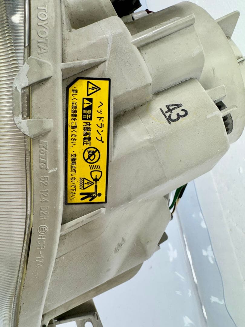 シエンタ　NCP81G　NCP85G　前期　HID ヘッドライト右