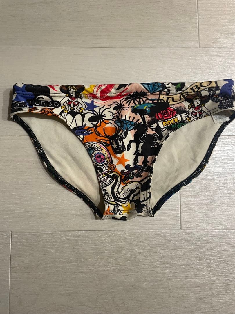 TURBO 競泳用水着 タトゥー風デザイン