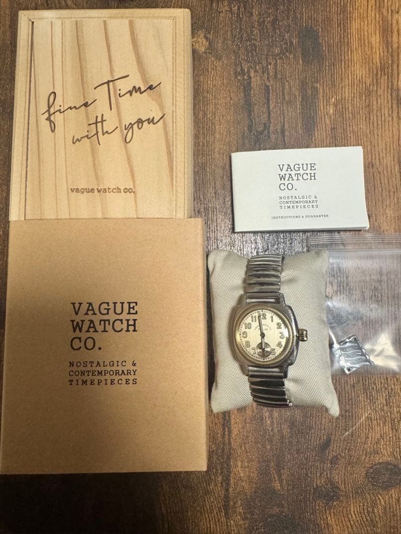 時計 VAGUE WATCH CO. Coussin Early Extension