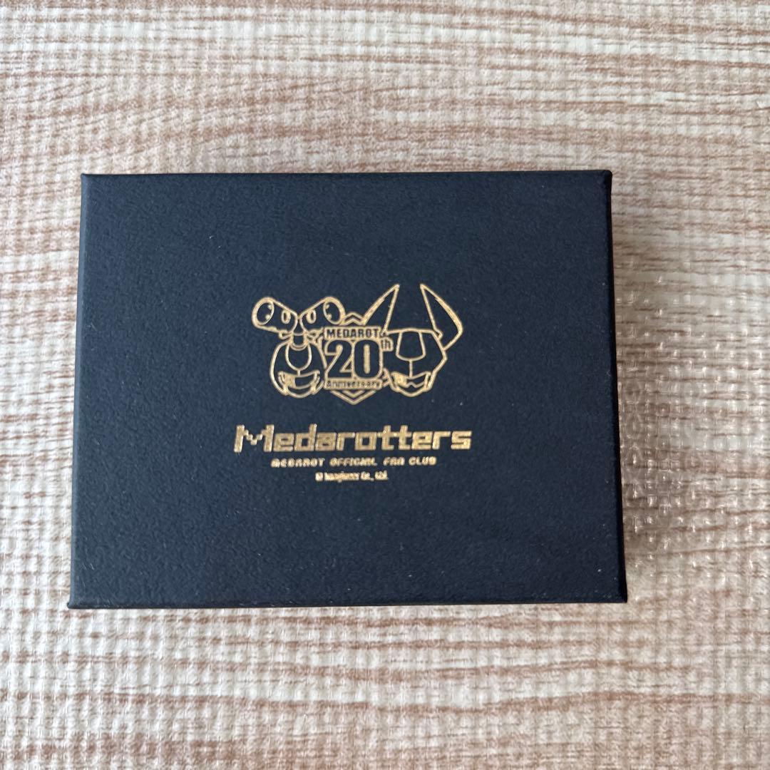 メダロット 20周年記念 1/1スケール カブト・クワガタメダル