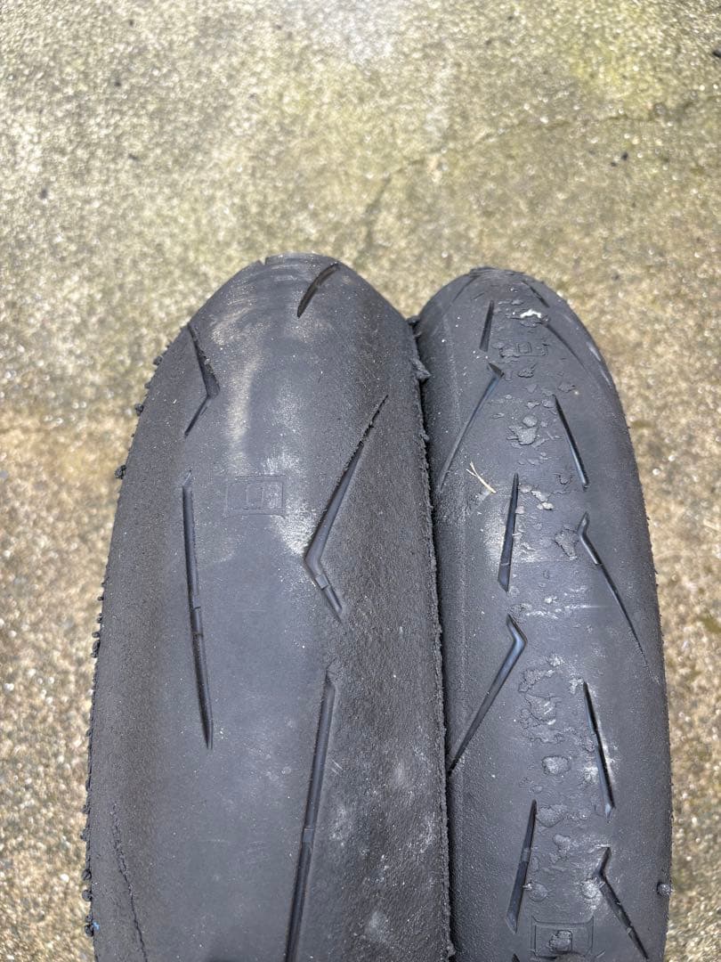 ピレリ スーパーコルサV4 SC1 前後セット