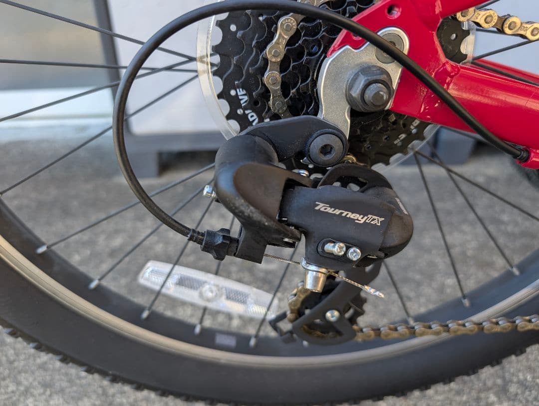 TREK プレキャリバー マゼンタ バスケット付き