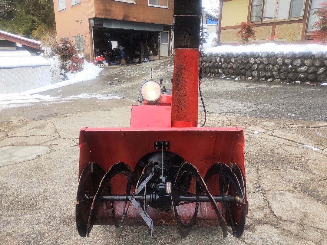 岐阜県、よく飛びます！ホンダ　HS980 中古除雪機