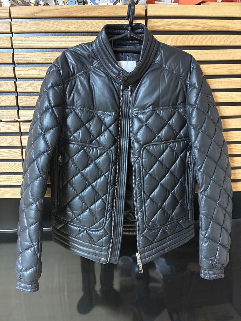 MONCLER GEMOT オールレザージャケット黒モンクレール キルティング