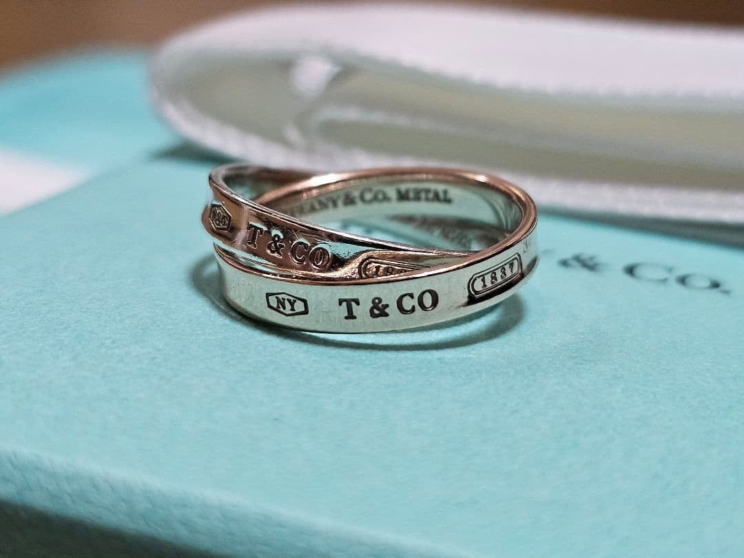 Tiffany & Co. インターロッキングリング1837