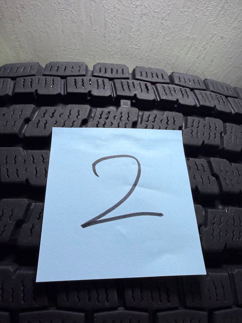 195/80R15 アルミホイール付きスタッドレスタイヤ ４本セットハイエース