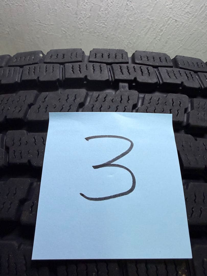 195/80R15 アルミホイール付きスタッドレスタイヤ ４本セットハイエース