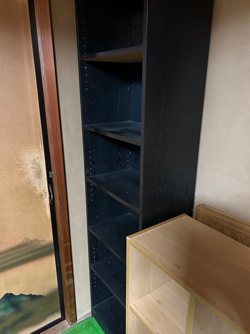 黒い木製シェルフ 6段　美品　2個あり