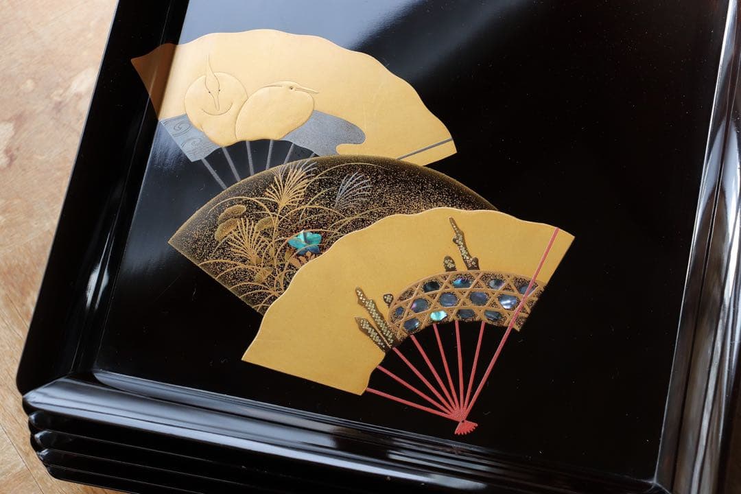 木製　螺鈿　古い黒塗吸物膳5客　足付　三重扇面蒔絵　金銀蒔絵　茶懐石　漆器　花鳥