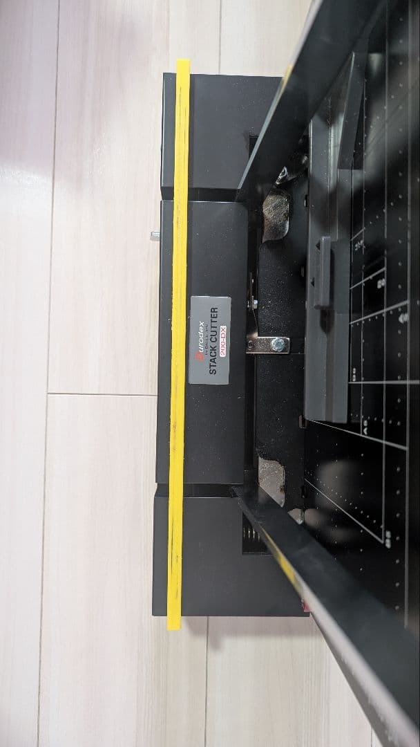 パーソナル断裁機200DX　箱あり