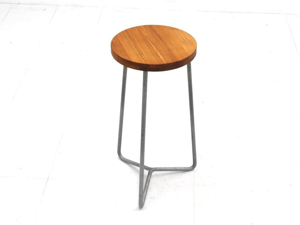 展示品　グリュートヒュッタン　チーク材　スツール　カウンターチェア　アウトドア