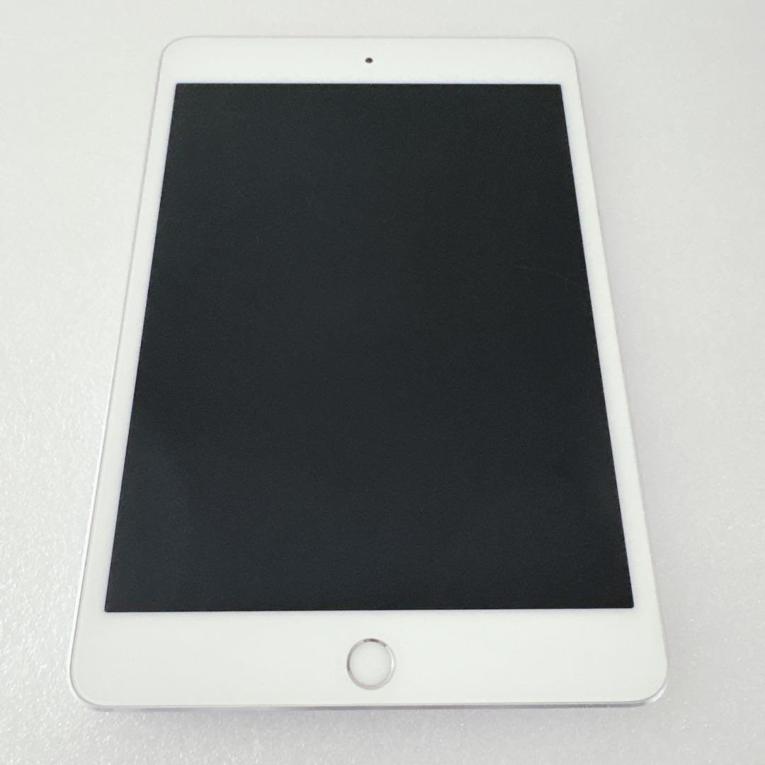 Apple iPad mini 4 Wi-Fiモデル 64GB シルバー