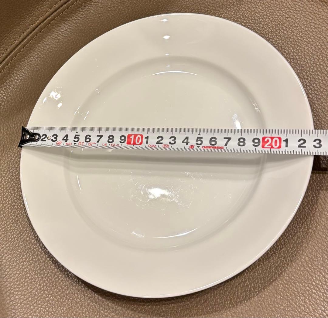 コンランショップ　プレート23cm、31cm、深皿25.5cm の5枚セット
