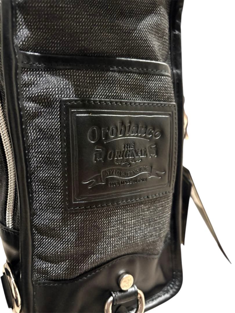 新品　限定完売品　Orobianco オロビアンコ ボディバッグ ショルダー 黒