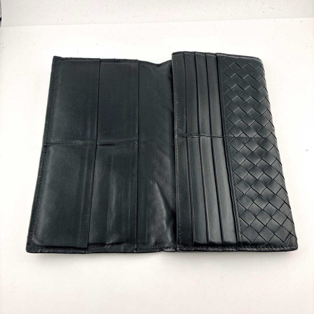 【美品】BOTTEGA VENETA イントレチャート　二つ折レザー　ブラック