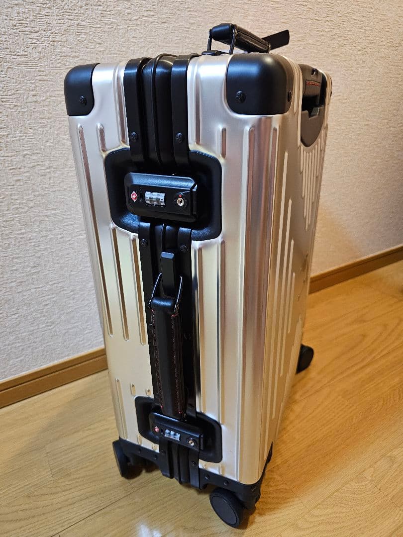 ☆ 新品 未使用 イノベーター メタル INV1811STP 36L 最新型