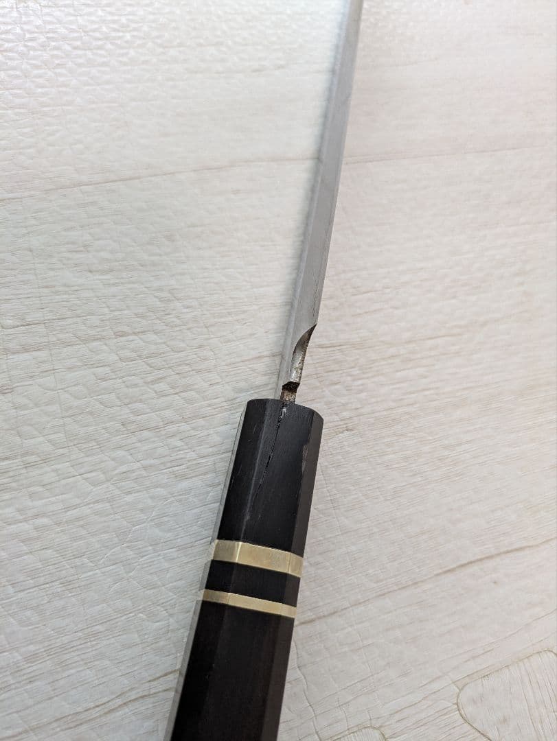 青鋼紋鍛　正本・柳刃刺身包丁　黒檀水牛銀巻柄