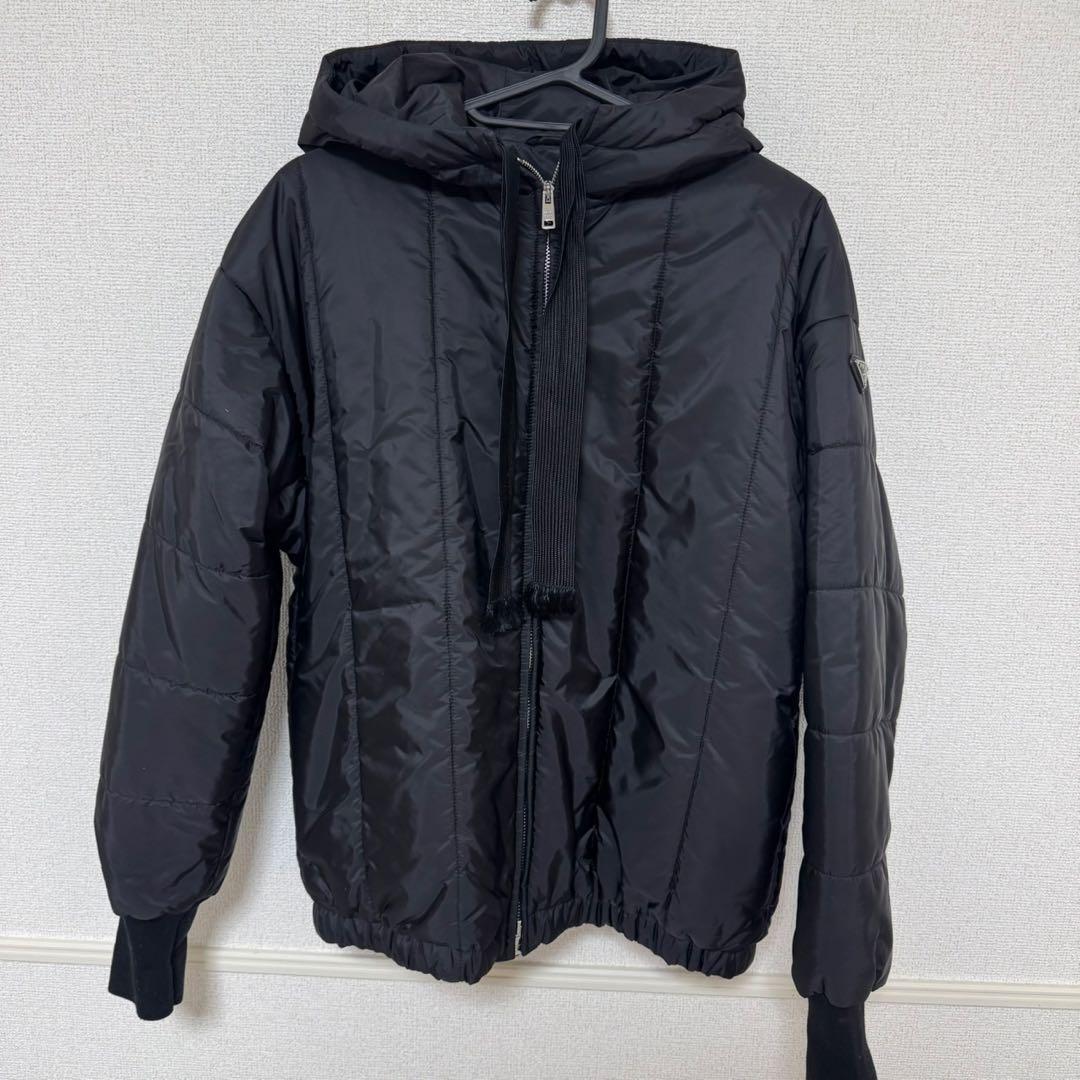三角ロゴあり　美品　プラダ ジャケット ブラック レディース PRADA 38