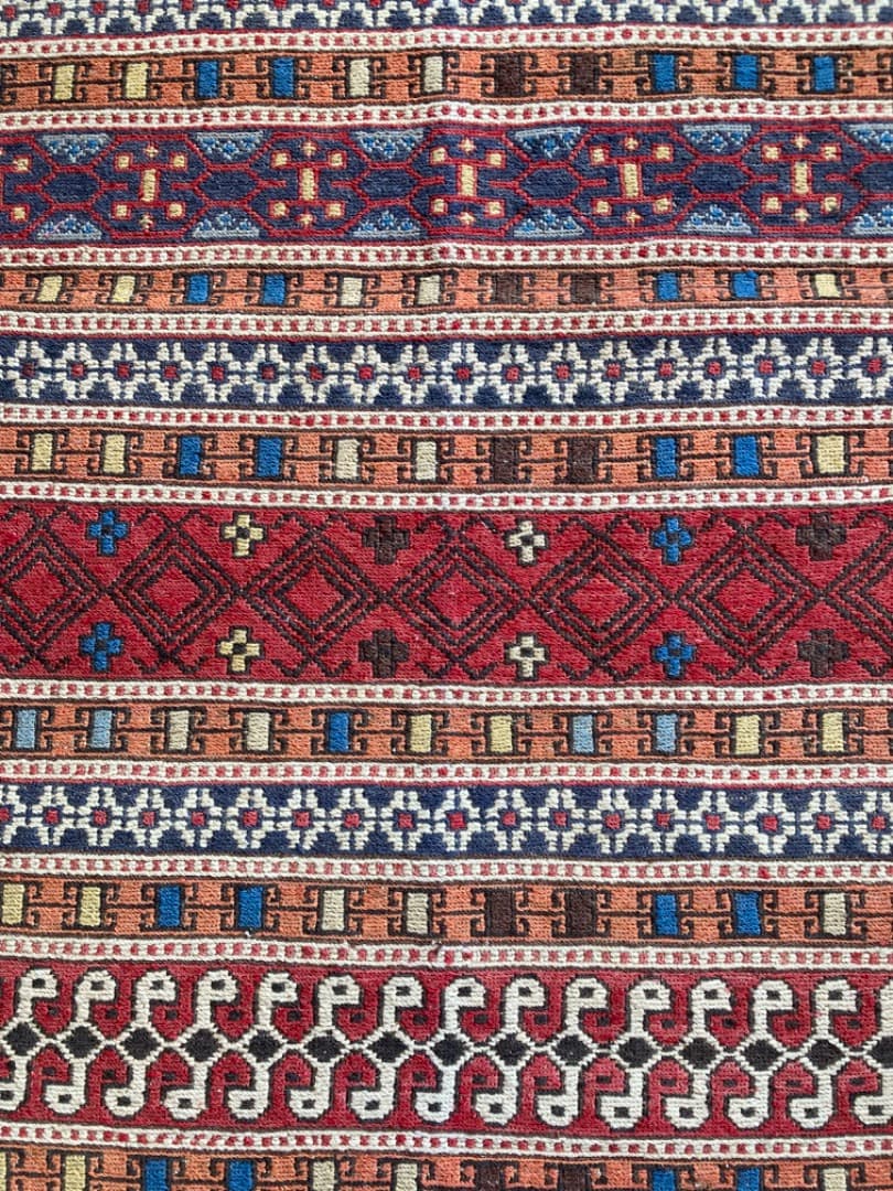 【在庫一掃セール】アゼルバイジャン キリム ウール 142cm×110cm