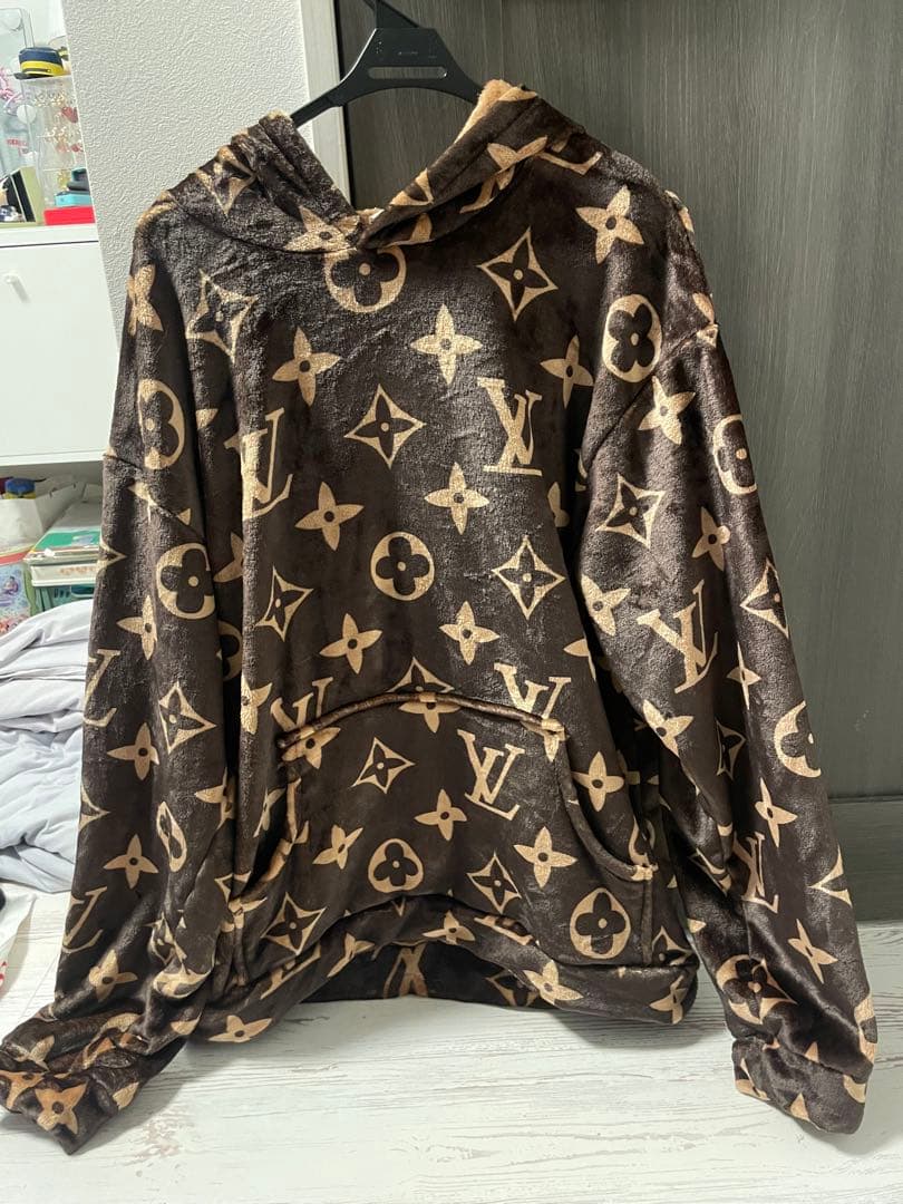 猫*師様 VANDY THE PINK LV Monogram Cozy