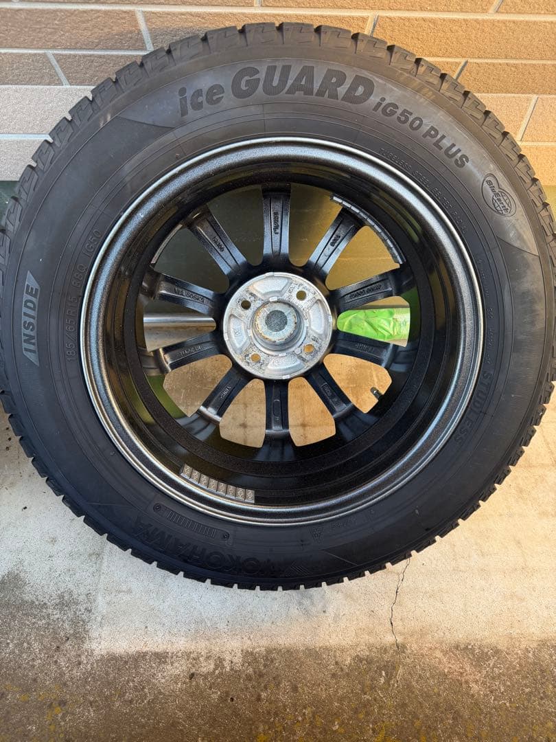 185/65R15 スタッドレス　４穴　PCD100