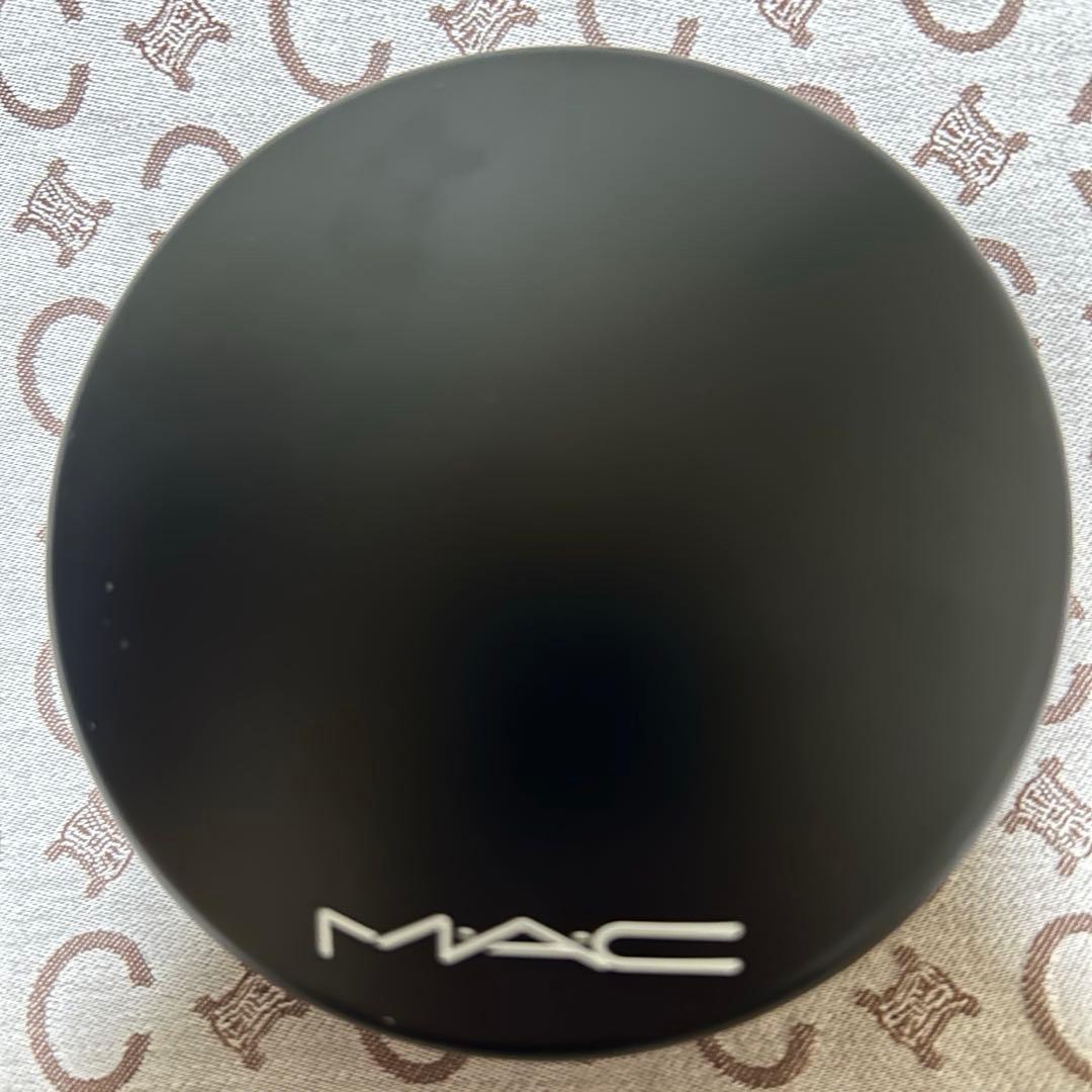 MAC ミネラライズスキンフィニッシュナチュラル　ライトプラスフェイスパウダー