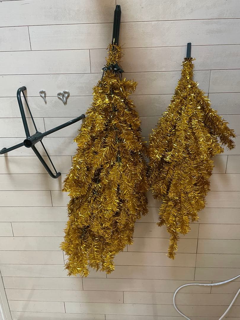 ゴールドクリスマスツリー プラスチック製　150cm