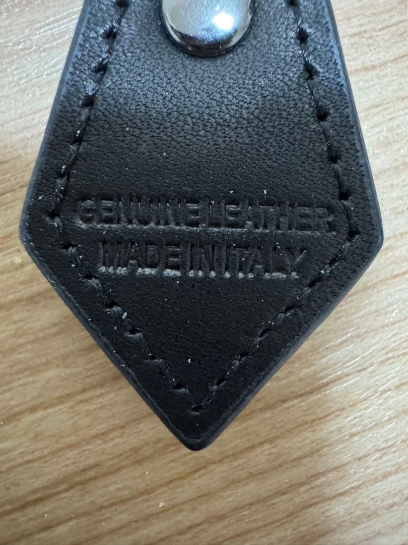 Vivienne Westwood ラウンドオーブキーホルダー ガンメタ