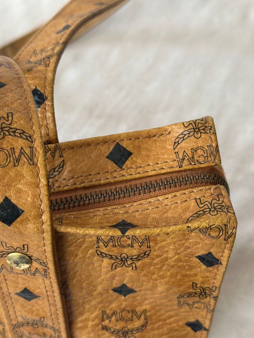 MCM ロゴ　トートバッグ
