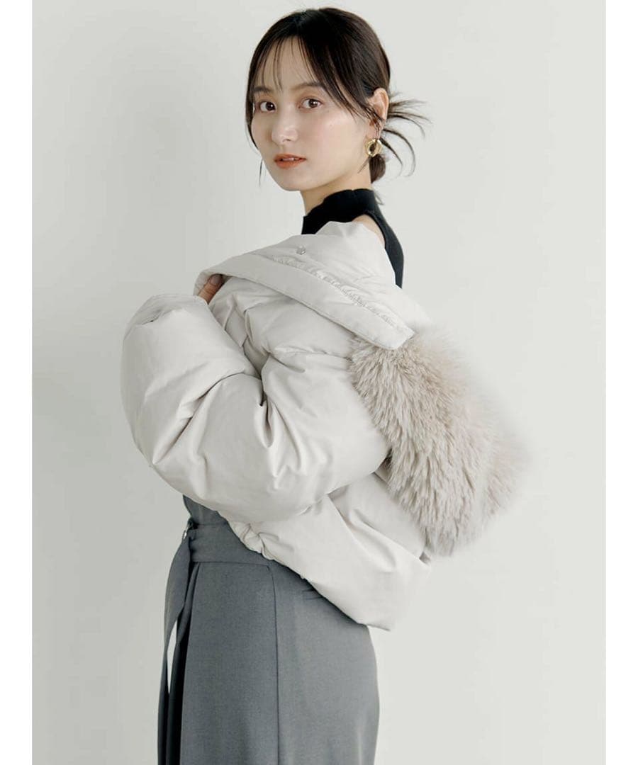 スナイデル　フードファーショートダウン　アイボリー　新品