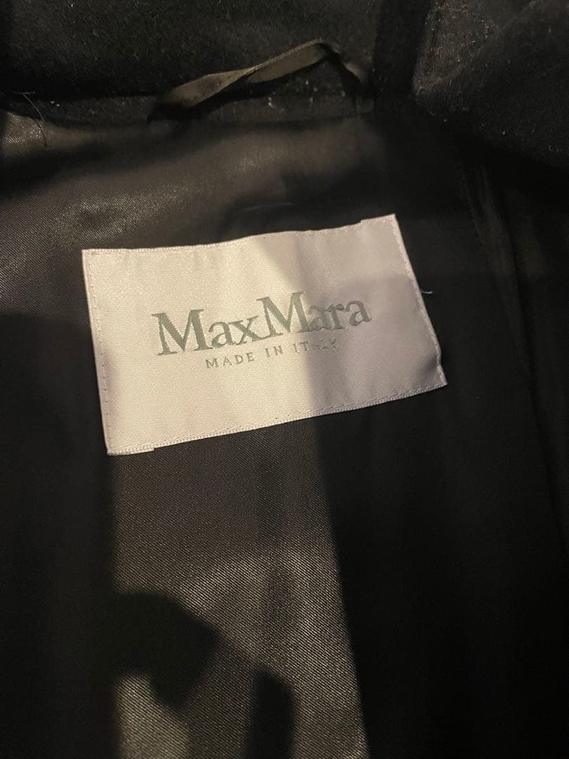週末タイムSALE Max Mara フード付き黒ロングコート