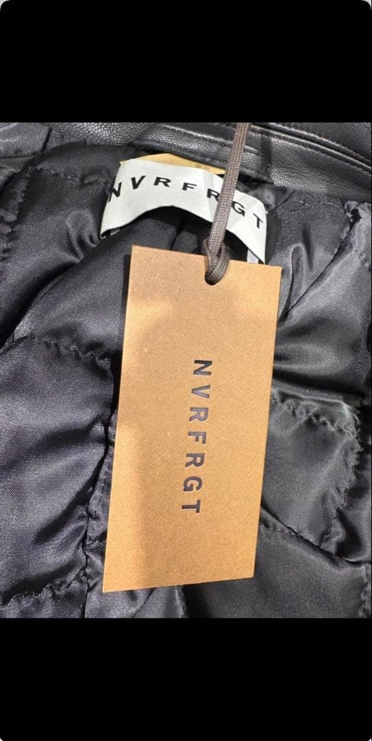 【NVRFRGT】Leather Paneled Zip Up Jacket新品