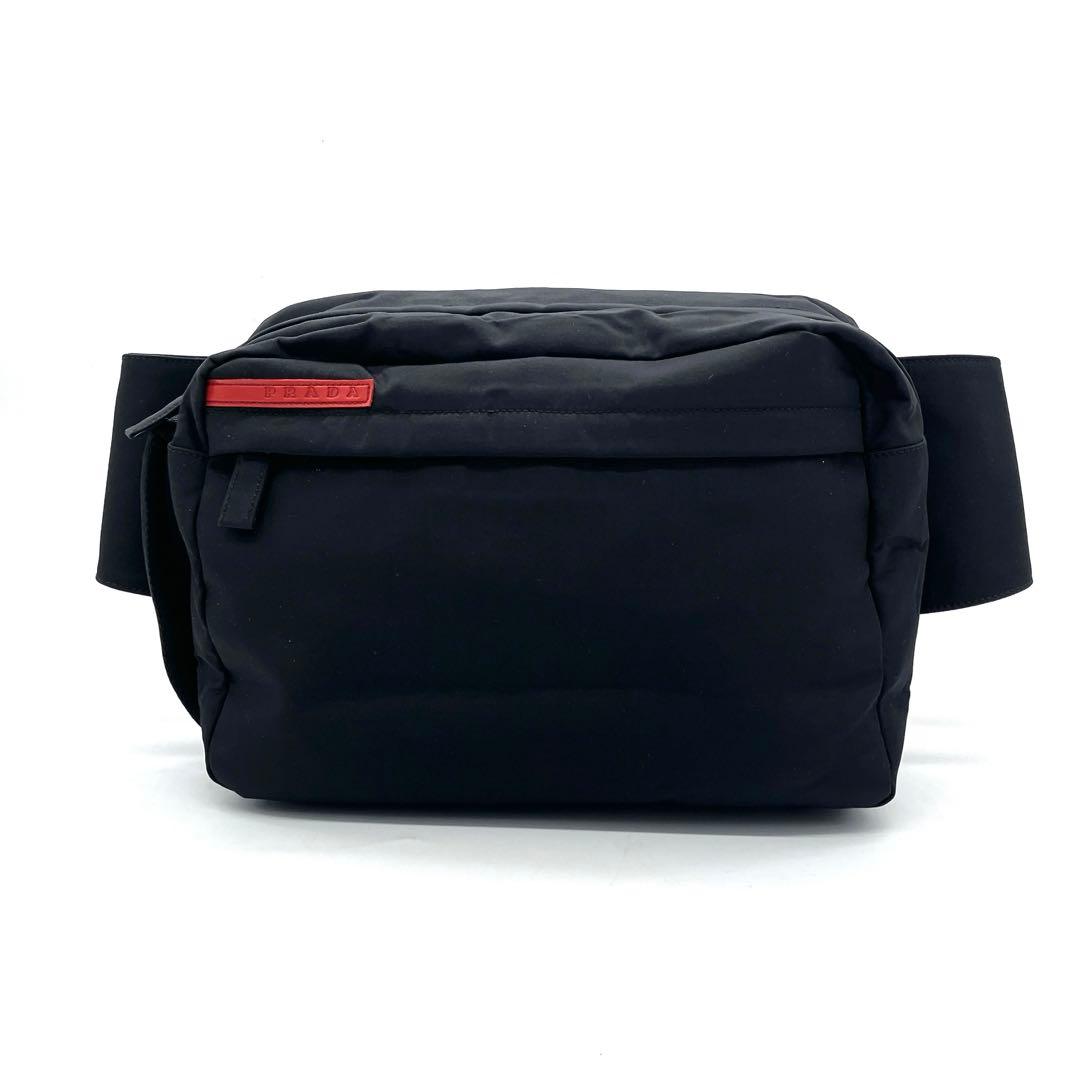 美品【PRADA SPORT】ボディバッグ　ナイロン　ブラック