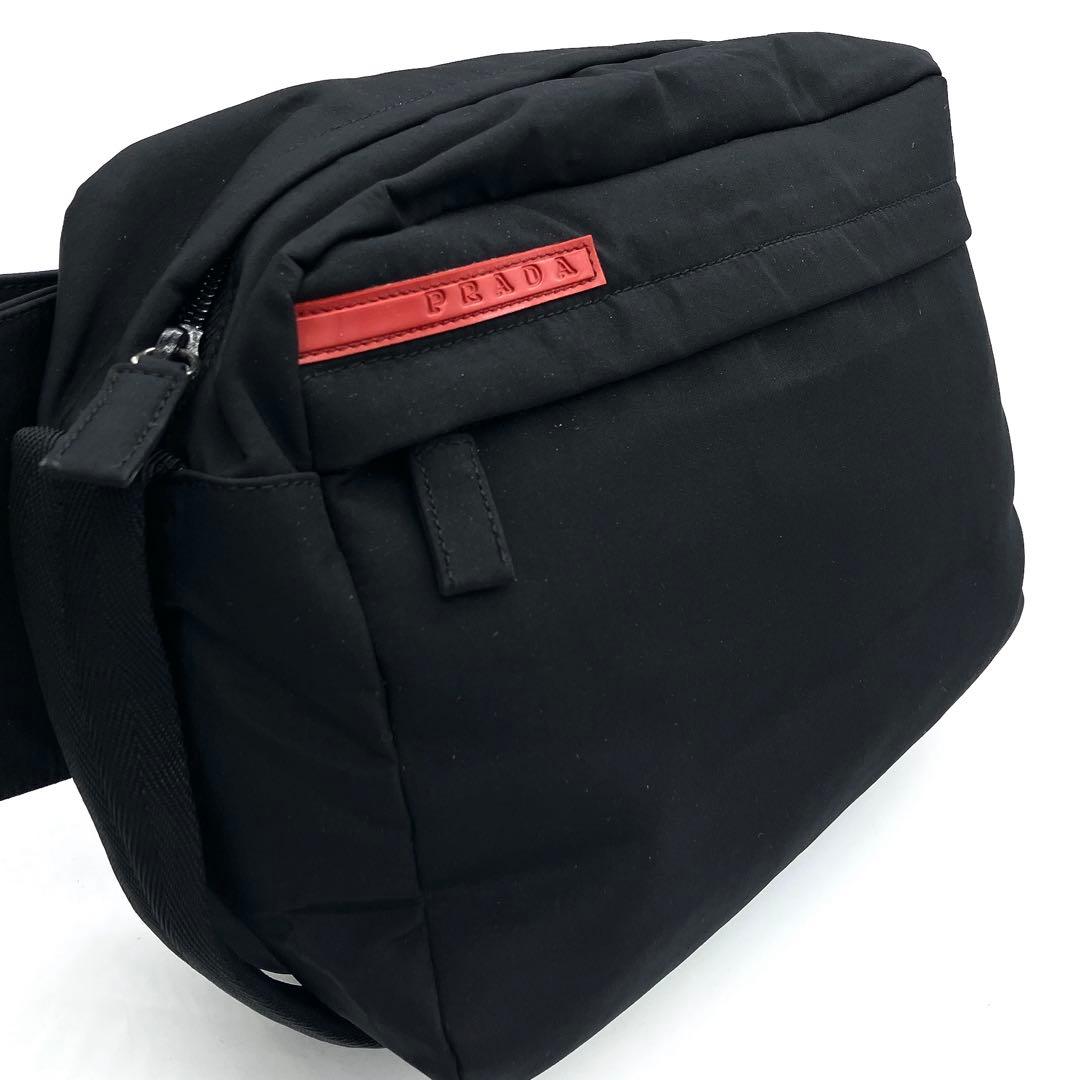 美品【PRADA SPORT】ボディバッグ　ナイロン　ブラック