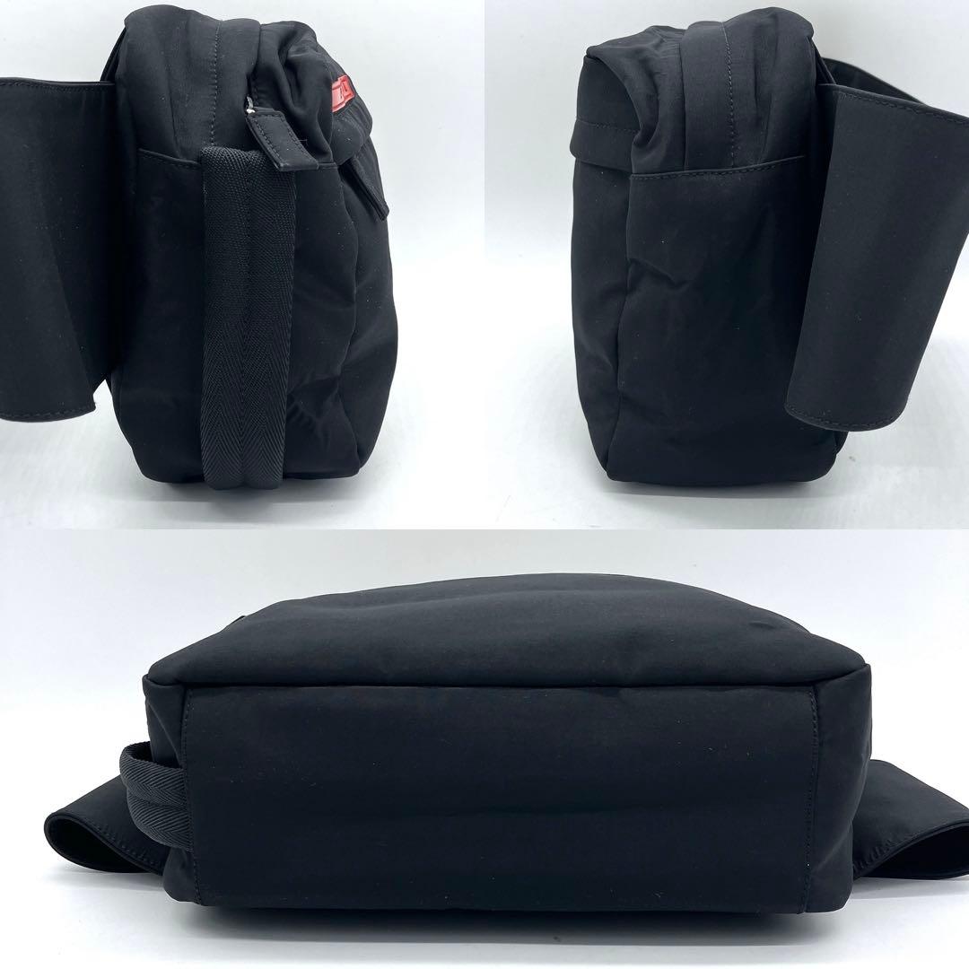 美品【PRADA SPORT】ボディバッグ　ナイロン　ブラック