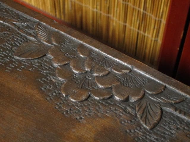 長野県 伝統工芸品 軽井沢彫り 桜 彫刻 4杯抽斗 時代箪笥/整理箪笥/チェスト