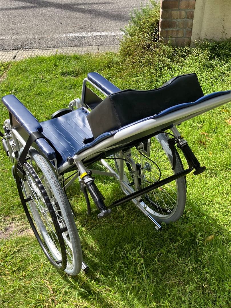 超美品！24インチ 自走、介助用車椅子 カワムラサイクル