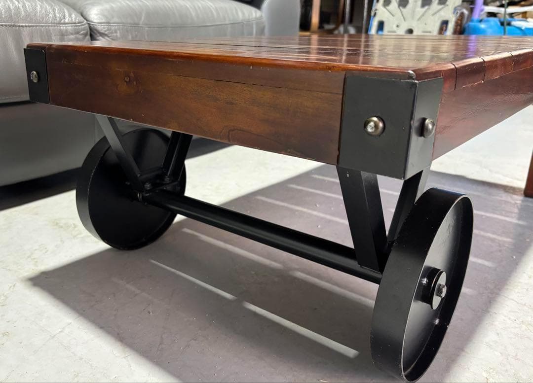 おしゃれ 車輪 移動可能 ローテーブル キャスター 取っ手付き Used/キレイ