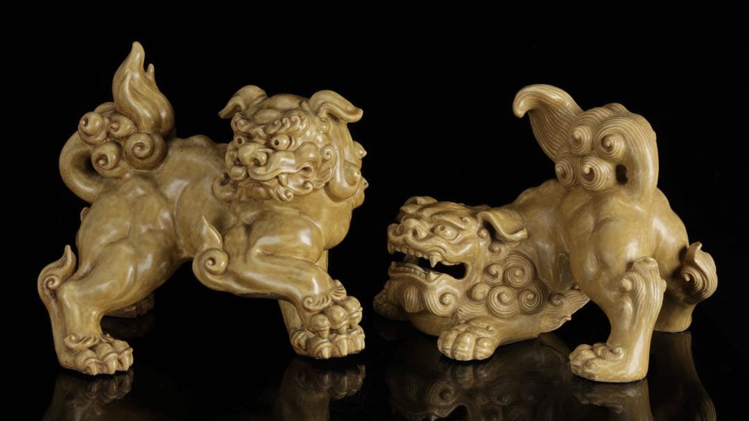 で*い様 九谷焼 玉獅子 双獅子置物 一対 共箱付 24cm 唐獅子 狛犬 古美